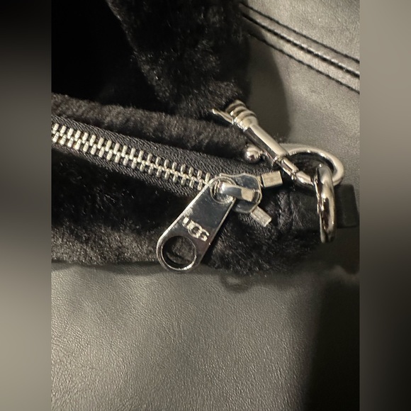 UGG ~ Duffy Faux Fur Bag in Black - Picture 8 of 9